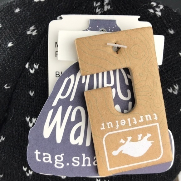 Turtlefur - ‘Snowflakes’ Beanie. Black/White. NWT. - Picture 3 of 4